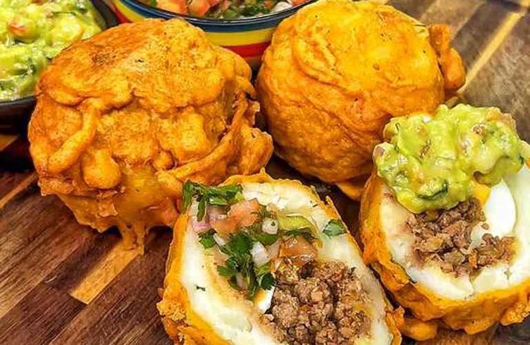 Colombian stuffed potato