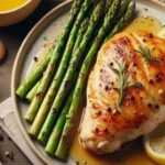 Délicieuse recette de poulet au miel et au citron et aux asperges rôties